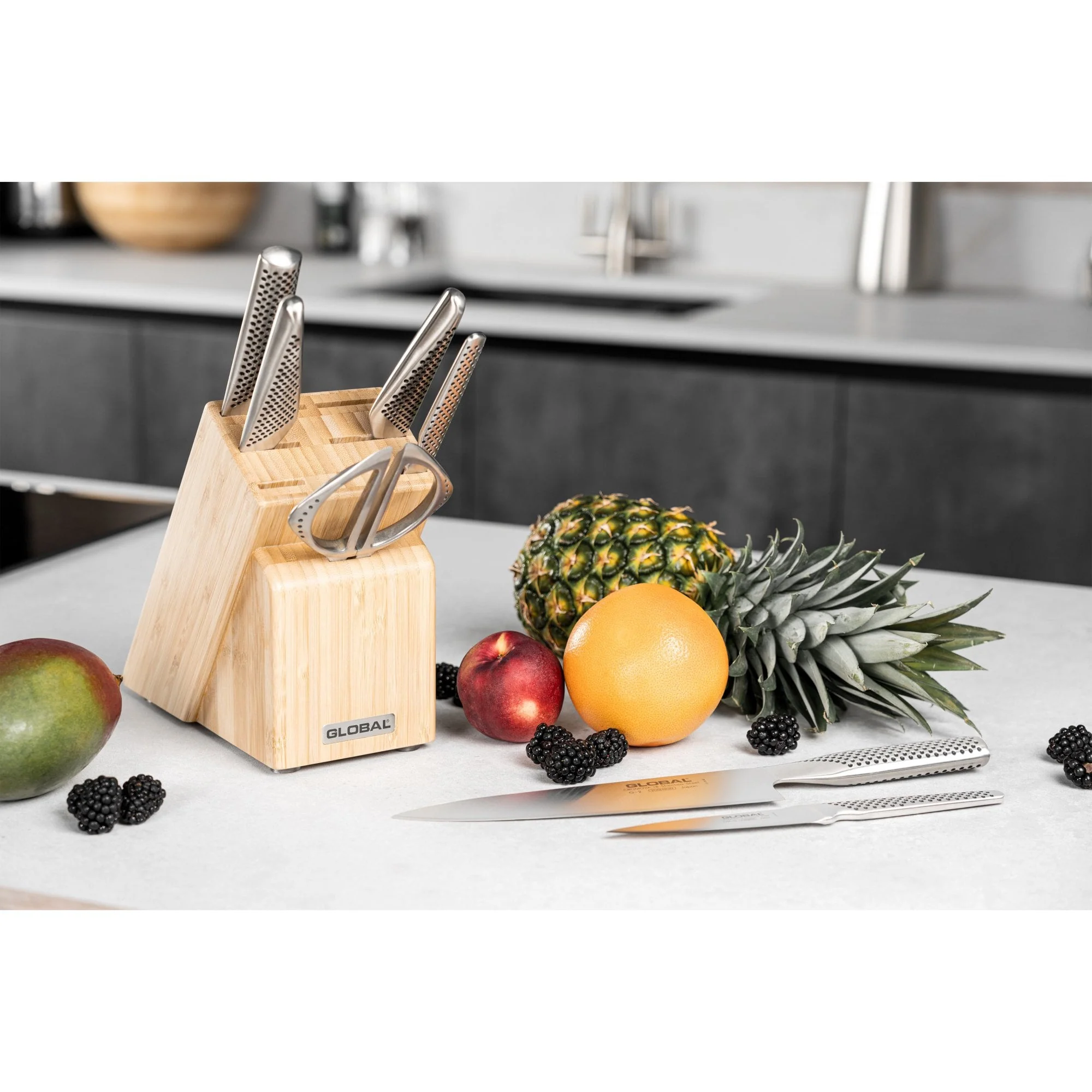 Global Takashi 8 piece Knife Block Set - Image 5