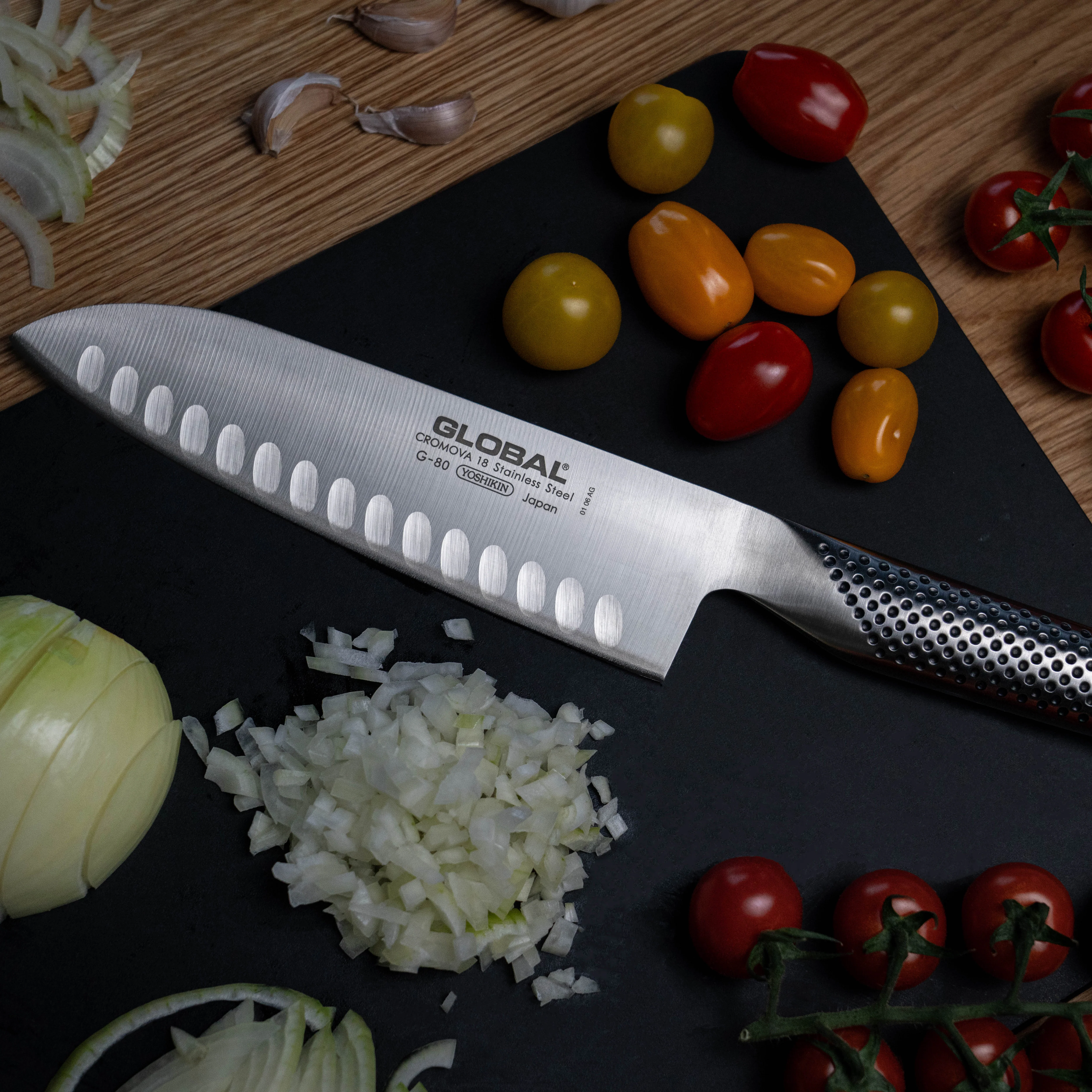 G-80 Fluted Santoku Knife 18cm - Image 6